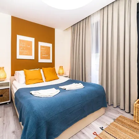 Apartment Charming Flat 2 Min To Beach In Antalya